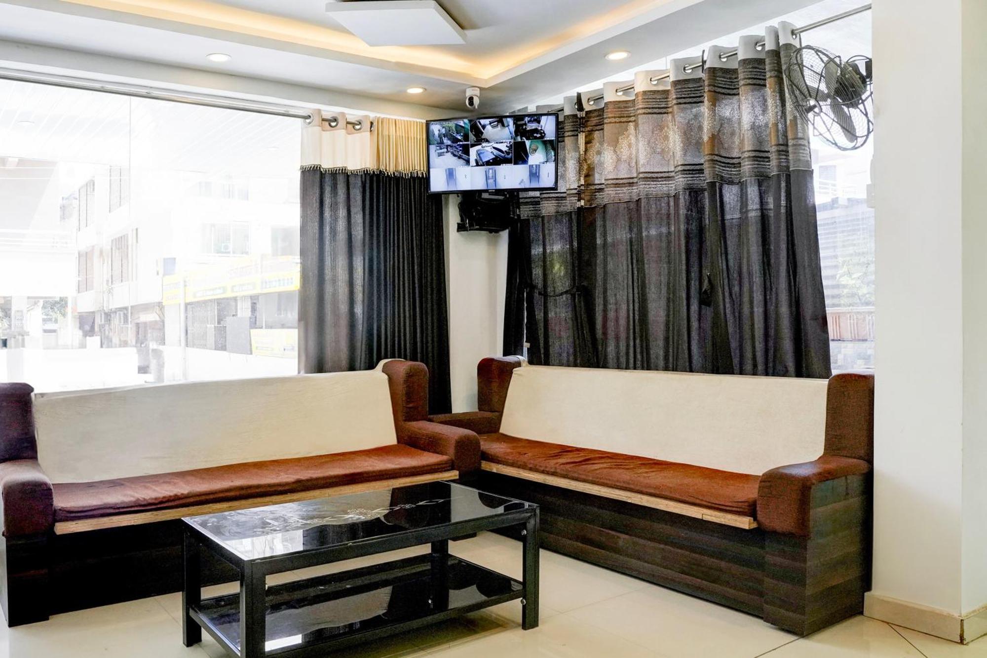 Super Hotel O Chhatrapati Nagar Shirdi Eksteriør bilde